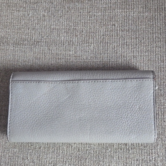 *LOW START* Michael Kors Gray Leather Wallet. No Callouts. - Picture 2 of 3
